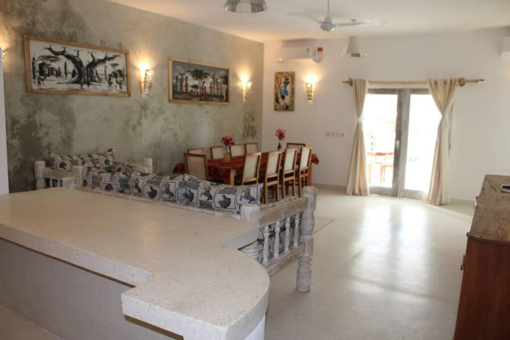 White Villa - Paparemo Beach 瓦塔穆 外观 照片