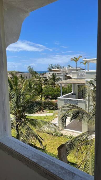 White Villa - Paparemo Beach 瓦塔穆 外观 照片