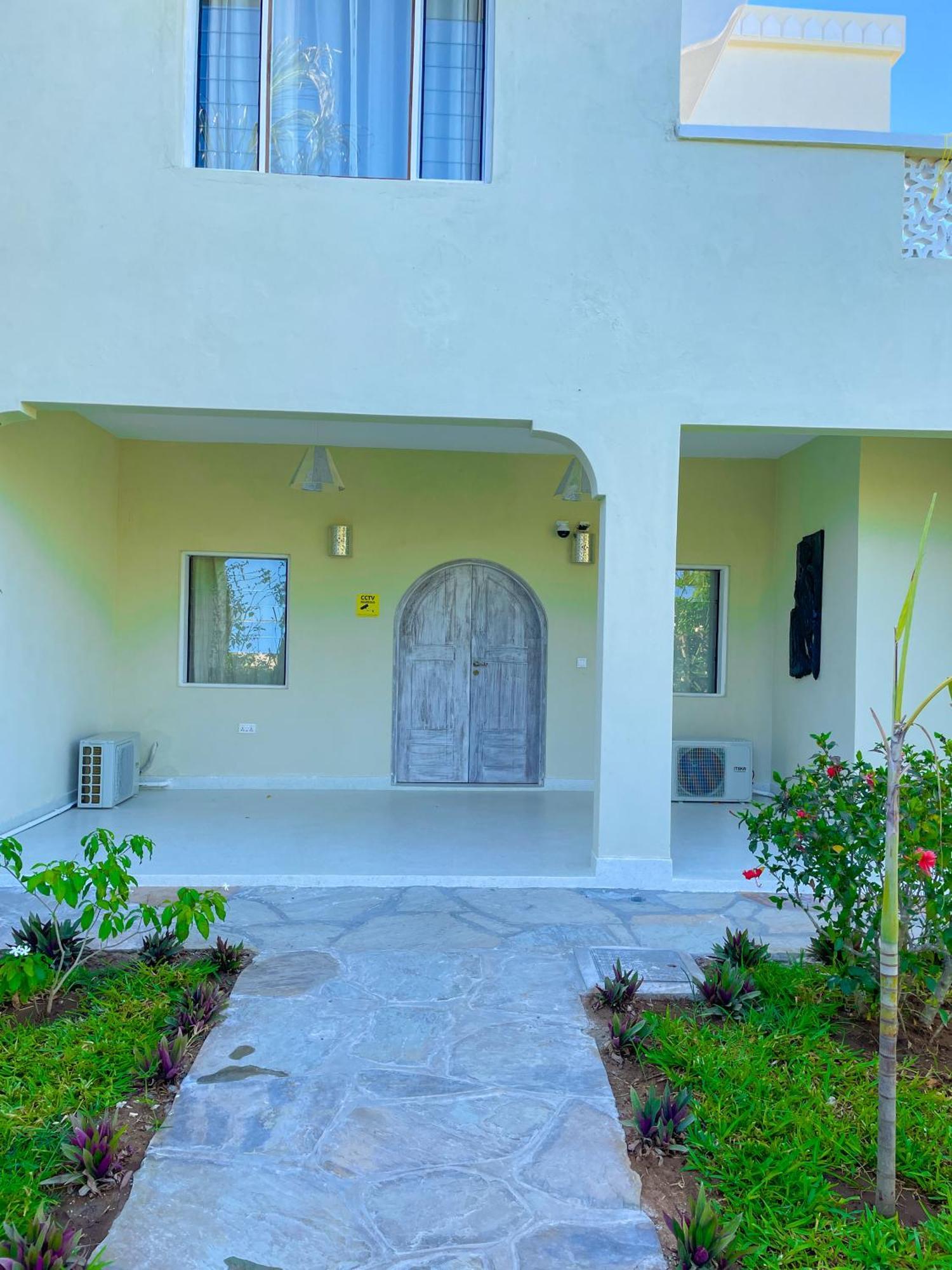 White Villa - Paparemo Beach 瓦塔穆 外观 照片
